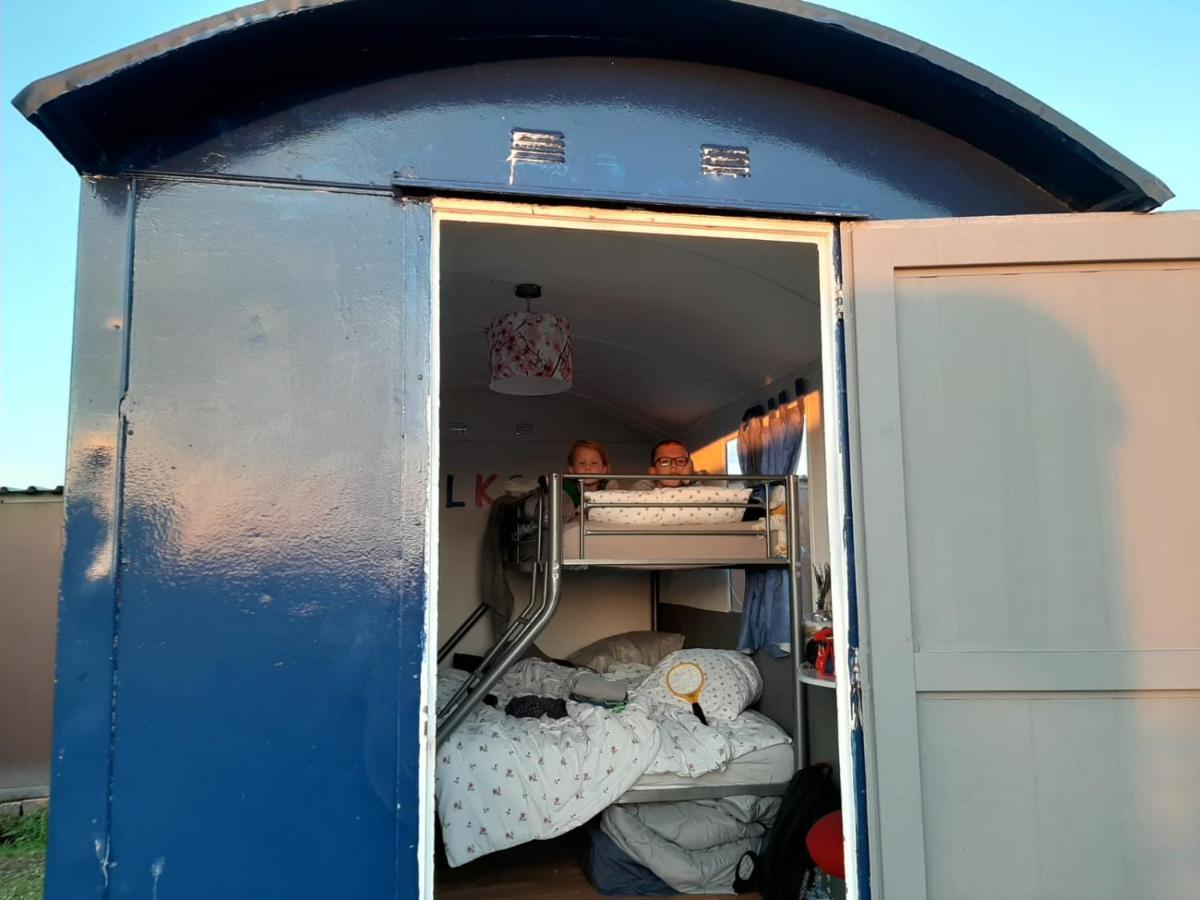 B&B Boerderij Rust, In Pipowagens! Ντεν Χέλντερ Εξωτερικό φωτογραφία